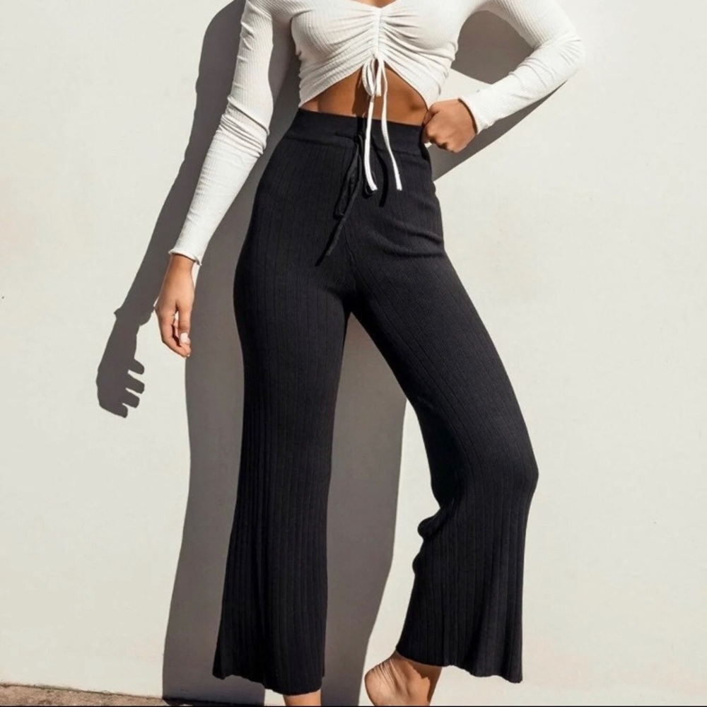 SOLD Princess Polly Majid Pants